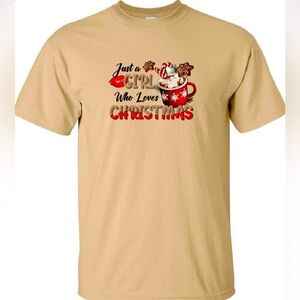 Just A Girl Who Loves Christmas T-Shirt